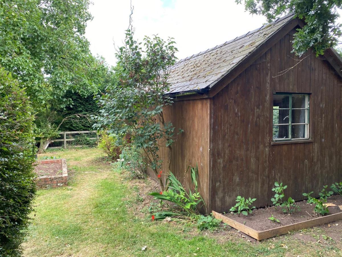 Orchard Cabin Herefordshire Wye Valley Ross-on-Wye المظهر الخارجي الصورة